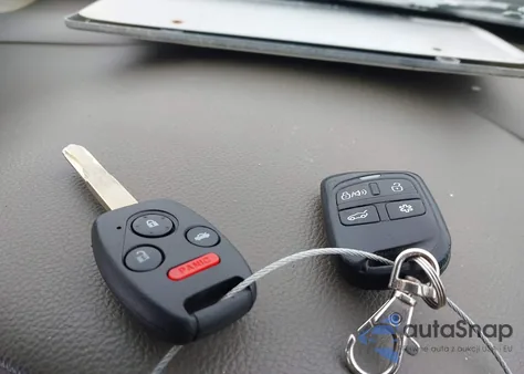 2010 Honda Accord 2.4 Lx z USA, uszkodzony, nr VIN 1HGCP2F32AA145589